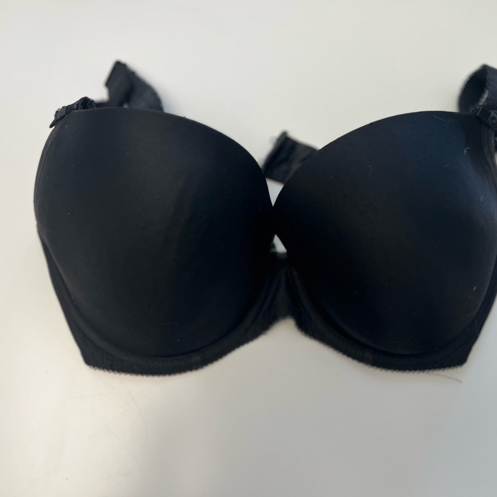 Freya Black Full Coverage Bra with Molded Cups 30FF